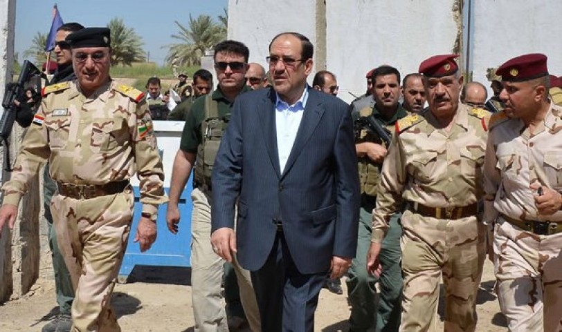 العراق: المالكي يقيل قيادات بالجيش ويعد بالتحقيق والمحاسبة