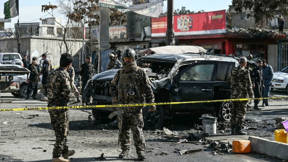 كابل: بعد ساعات من &laquo;تنبُّؤ&raquo; واشنطن ولندن به، عشرات القتلى وأكثر من مئة مصاب بتفجير مزدوج لـ&laquo;داعش&raquo;