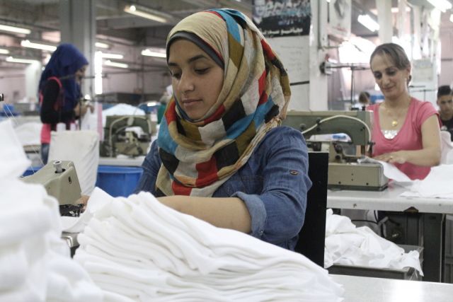 قانون العمل 17 من يملك القلم الأخضر؟!