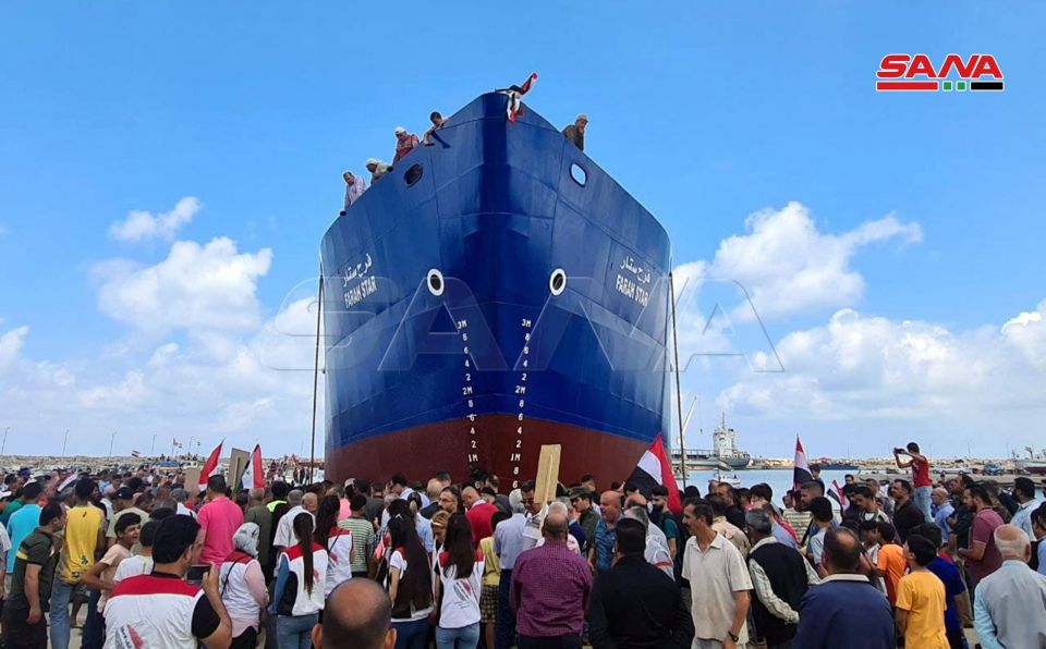 فرح ستار٢ صناعة بحرية بمواجهة الصعاب!