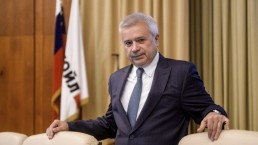 لوك أويل: لا مستقبل لأوبك لأن قدراتها استنفدت