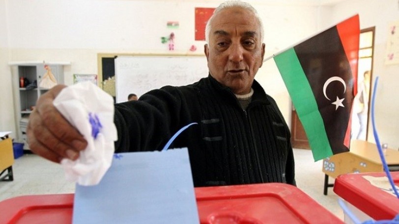 ليبيا تطمح لاستفتاء على دستورها الجديد