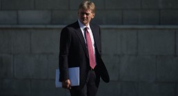 بيسكوف يؤكد عدم وجود قوات برية روسية في سوريا