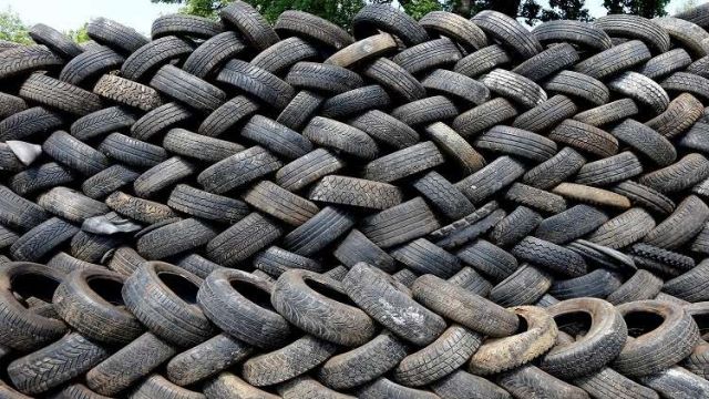 الصين تفرض رسوم على المطاط الصناعي من الولايات المتحدة وأوروبا