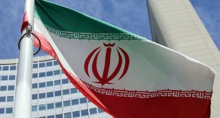 لافروف: إيران تدرس مع "الخماسية" طرقا للتجارة بعيدا عن "نزوات أمريكا"