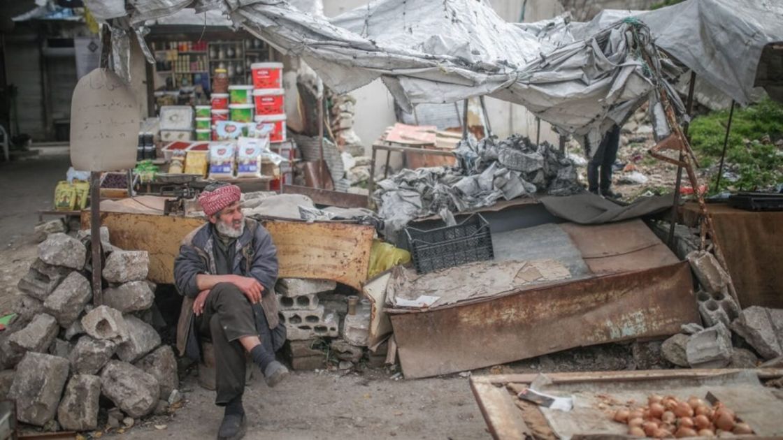 افتتاحية قاسيون 1250: الاعتراف بالخطأ فضيلة... والتراجع عنه فضيلة أكبر!