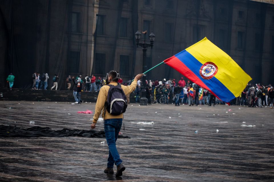 موجة الاحتجاجات تدخل كولومبيا