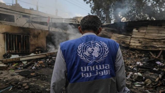 مفوض الأونروا ينتقد استهداف "إسرائيل" لمنظمات الأمم المتحدة
