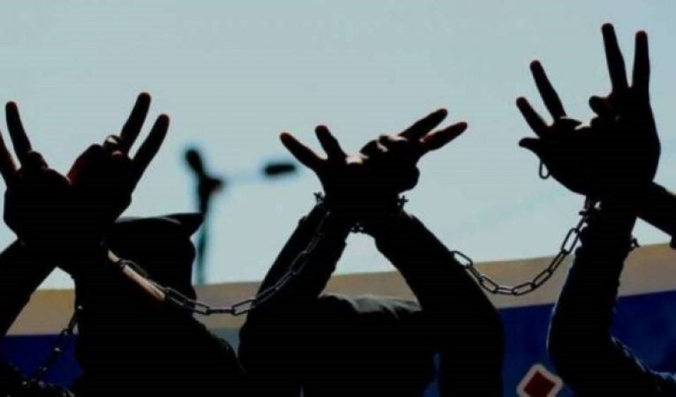 أنباء عن سعي المقاومة الفلسطينية لتبادل أسرى بينهم مروان البرغوثي