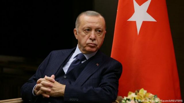 تركيا تعتزم إعلاناً عاجلاً لاعتبار السفير الأمريكي و9 آخرين &laquo;غير مرغوب بهم&raquo;