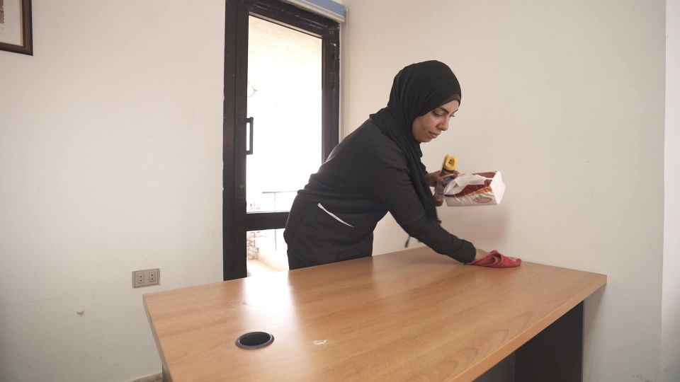 أعمال شاقّة من أجل لقمة العيش