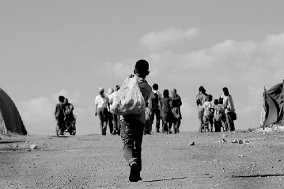 سياسة «الكيل بمكيالين» تستمر.. اقتصادياً