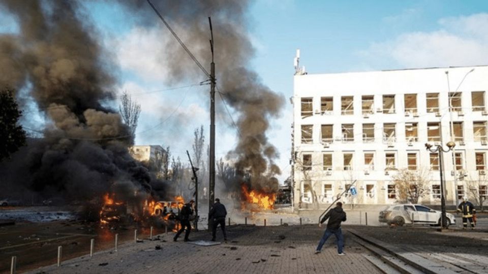 عمدة كييف يتحدث عن انفجارات ضخمة والدفاع الروسية تصدر بياناً